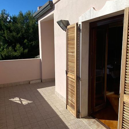 Flamingo Poetto Hotel Quartu SantʼElena Екстериор снимка
