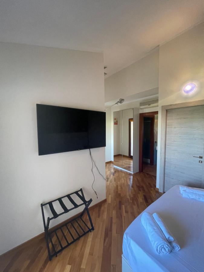 Flamingo Poetto Hotel Quartu SantʼElena Екстериор снимка